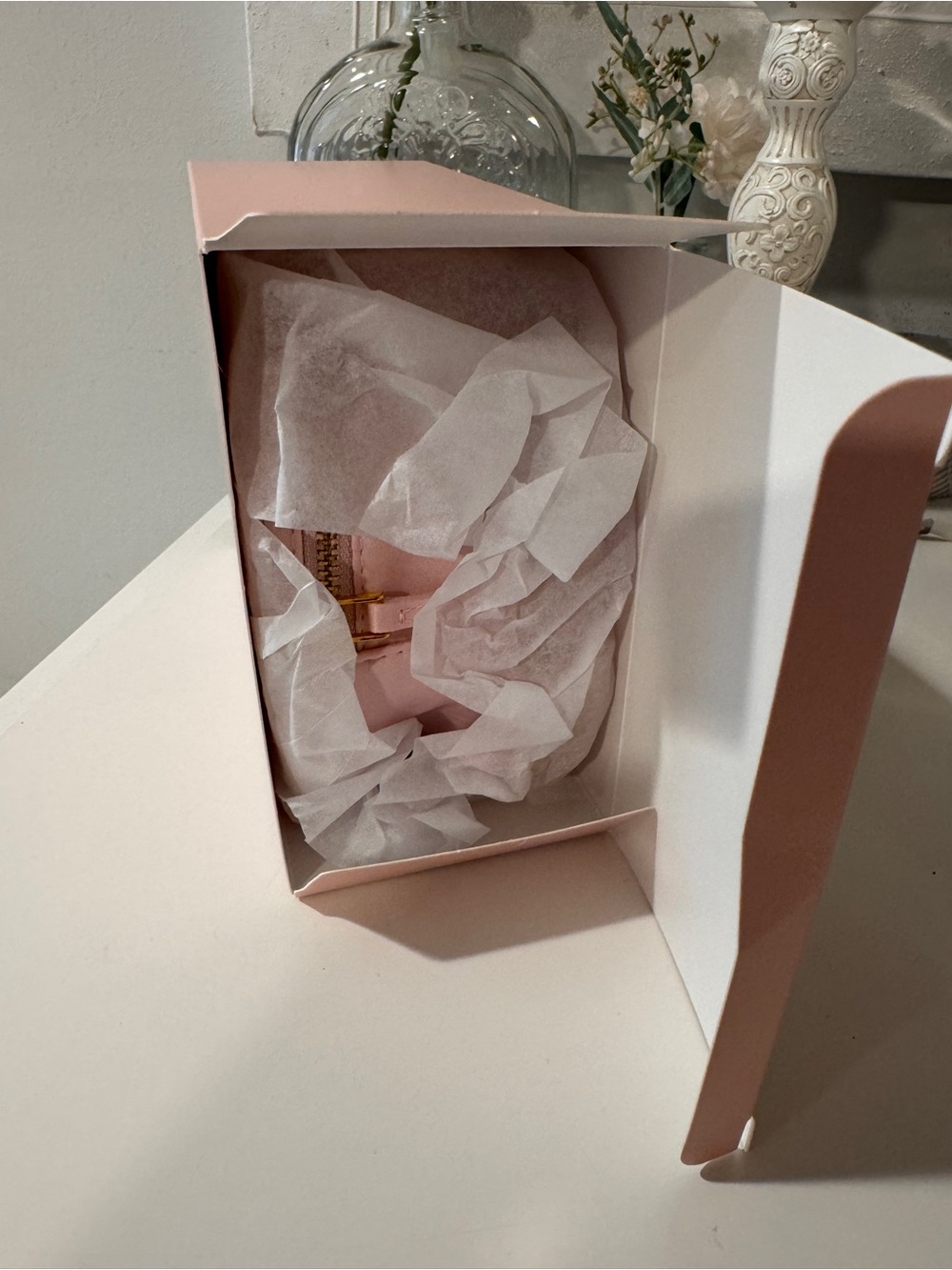 Prada Pink La Femme Cosmetic Case - Picture 5 of 14